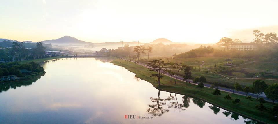 [-]Đà[-]Lạt[-]đẹp[-]nhất[-]trong[-]ánh[-]bình[-]minh